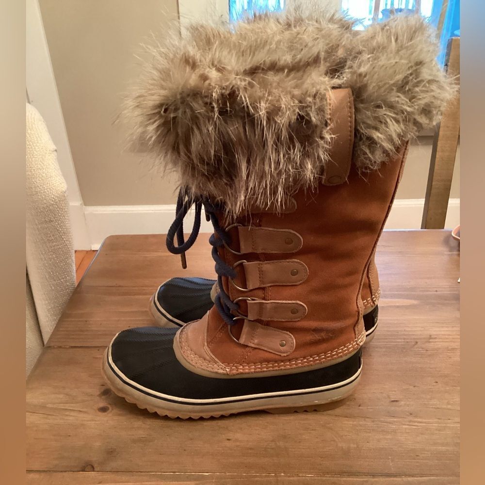 SOREL JOAN OF ARCTIC™ WOMENS WATERPROOF BOOT SIZE 9 CAMEL BROWN BLACK